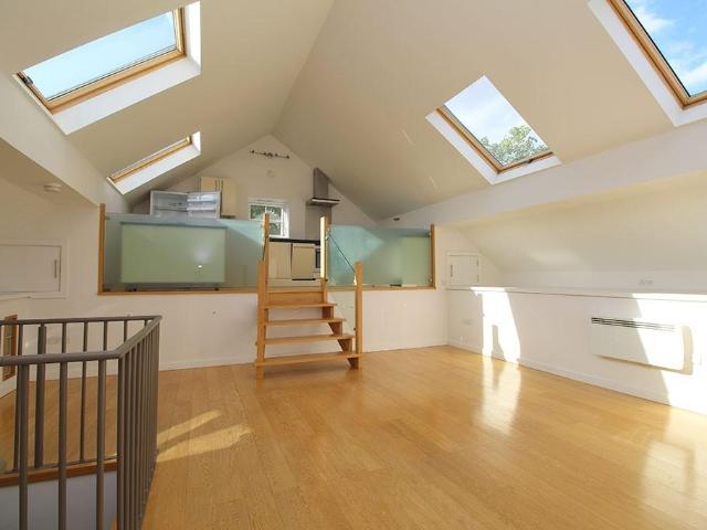 Harrimans Mill, Garendon Road. 3 bed apartment to rent £975 pcm £225 pw