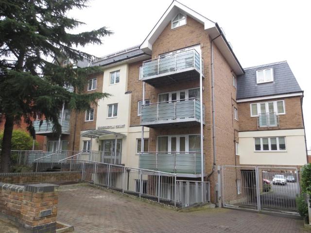 Harrington Court, New Barnet EN5 3 bed flat to rent £1,950 pcm £450 pw
