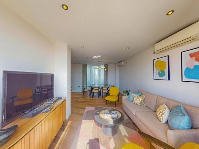 Harrington Court, South Kensington. 3 bed flat to rent £17,333 pcm £4,000 pw