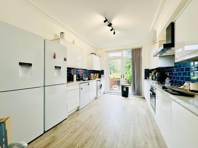 Harrington Drive, Lenton NG7, 7 bed semi detached house to rent, £4,853 pcm | PrimeLocation