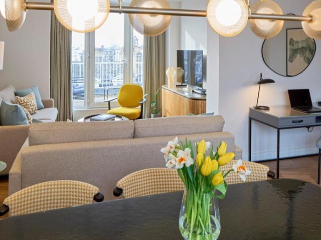 Harrington Road London SW7 3 bed flat to rent £13,000 pcm £3,000 pw