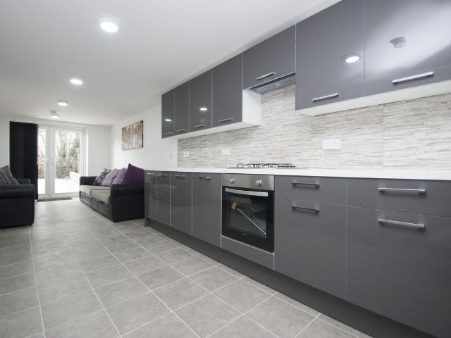 Harriet Street, Cathays CF24, 7 bed terraced house to rent, £3,675 pcm | PrimeLocation