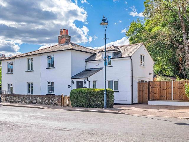 Harris Lane, Shenley, Radlett, Hertfordshire WD7, 2 bed semi detached house to rent, £2,500 pcm | PrimeLocation