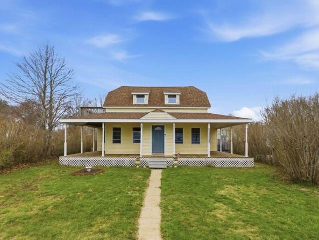 Harrison Ave, Buzzards Bay, Home For Sale