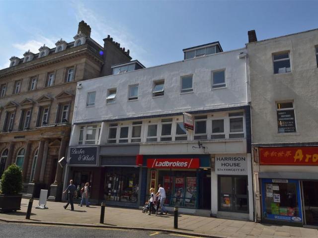 Harrison House, Sunderland, 56 57. Studio to rent £465 pcm £107 pw
