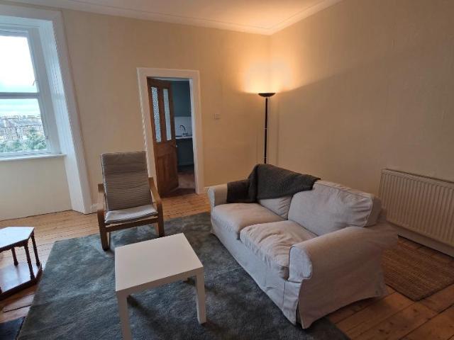 Harrison Place, Shandon, Edinburgh, EH11 2 bed flat to rent £1,495 pcm £345 pw