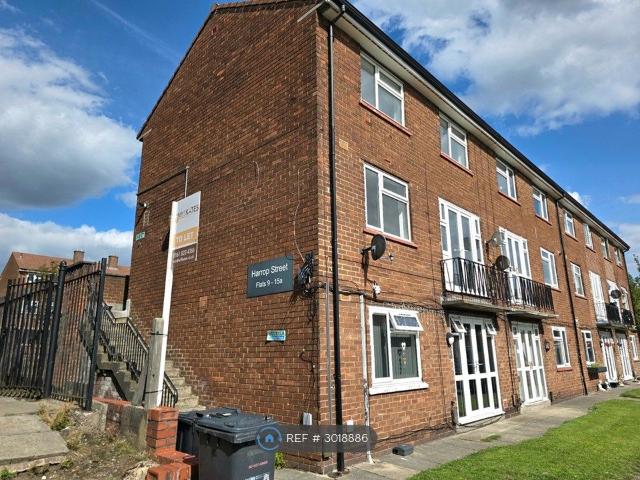 Harrop St, Manchester M28, 2 bed maisonette to rent, £925 pcm | PrimeLocation