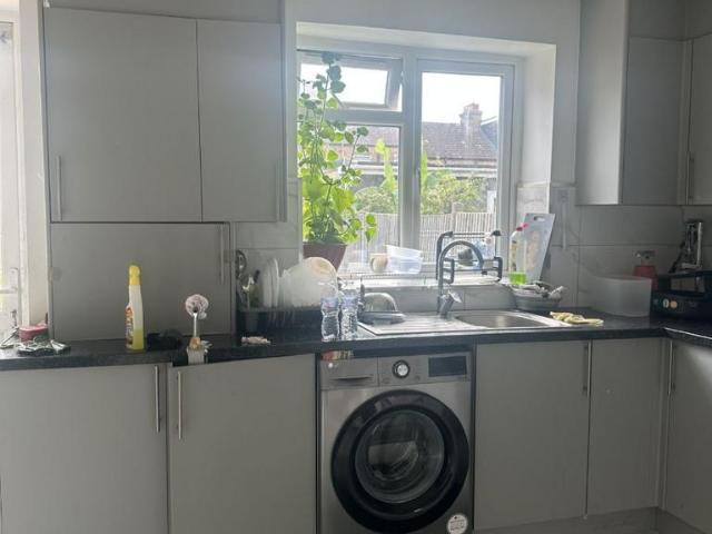 Harrow HA2 3 bed terraced house to rent £2,400 pcm £554 pw