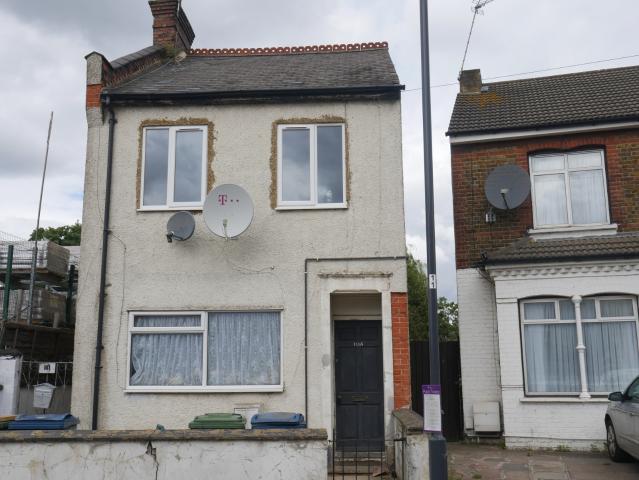 HARROW, HA3