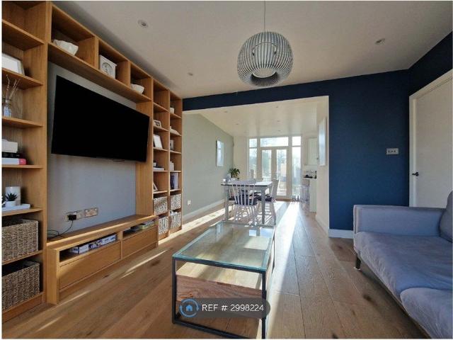 Harrow, Harrow HA2, 4 bed semi detached house to rent, £2,850 pcm | PrimeLocation