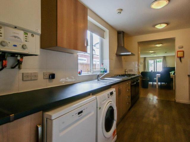 Harrow Road, Birmingham B29 9 bed terraced house to rent £4,056 pcm £936 pw