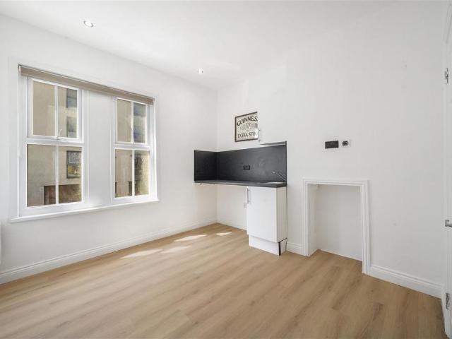 Harrow Road, Maida Vale, London 1 bed in a house share to rent £1,500 pcm £346 pw