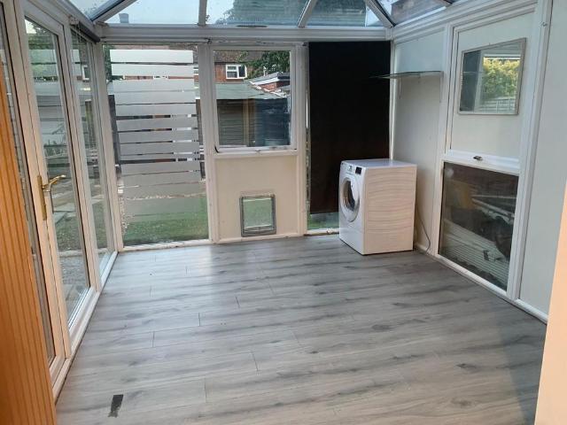 Harrow Road, Slough 3 bed semi detached house to rent £2,100 pcm £485 pw