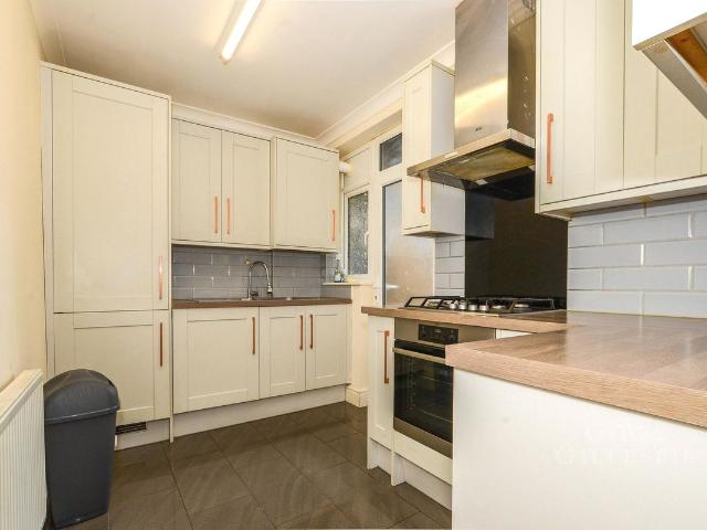 Harrow View, Harrow HA2, 2 bed flat to rent, £1,800 pcm | PrimeLocation