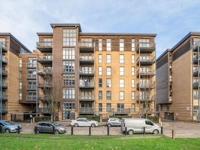 Harry Zeital Way, Hackney Central E5, 2 bed flat to rent, £2,650 pcm | PrimeLocation