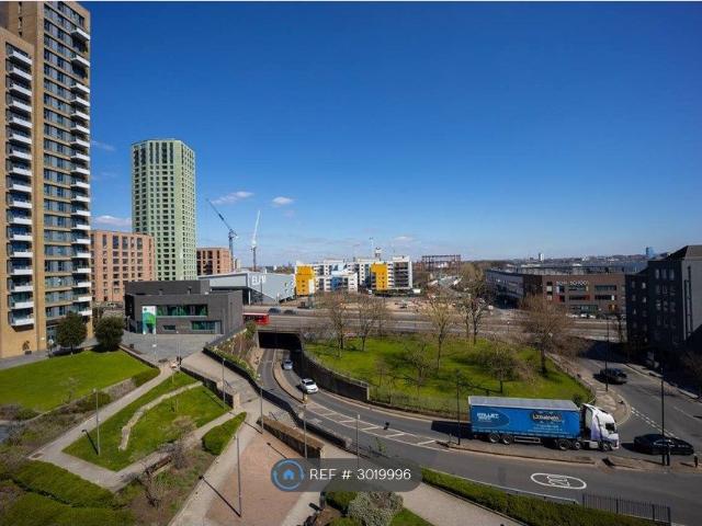 Harston Walk, London E3, 1 bed flat to rent, £1,850 pcm | PrimeLocation