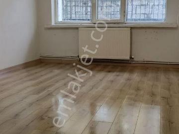 Hastane Metro Yakını Satılık 2+1 Daire Kombili
