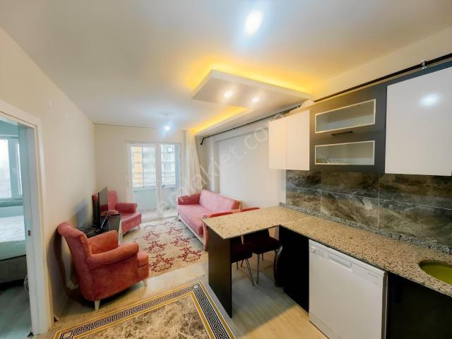 Hastane otogar Ve Resmi Kurumlara Yakın 1+1 Eşyalı Daire