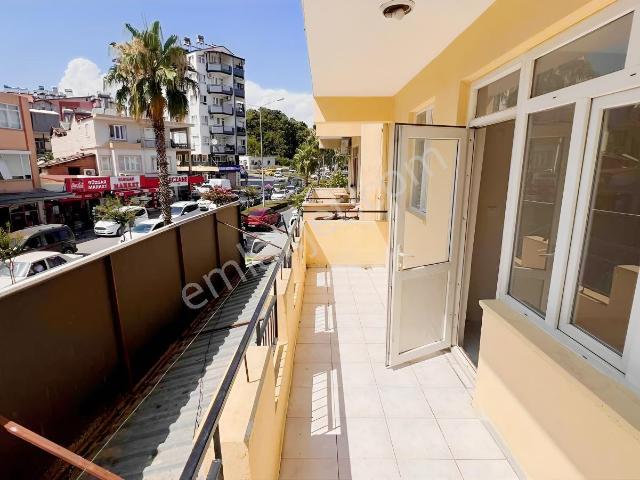 Hastane Cad. Üzerinde Kiralık 2+1 Daire