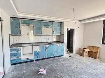 HASTANE ÜSTÜNDE SATILIK 1+1 FIRSAT DAİRE