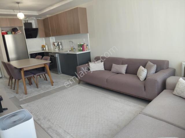 Hastane Yakını Giyinme Odalı 70 M2 2+1 Kiralık Daire