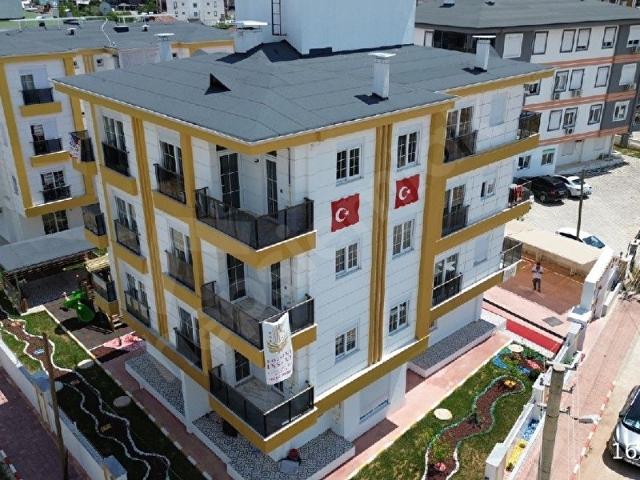 Sütçüler Hastane yakını 1+1 katta