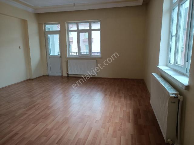 Hastane Yanı Kralık 3+1 Daire