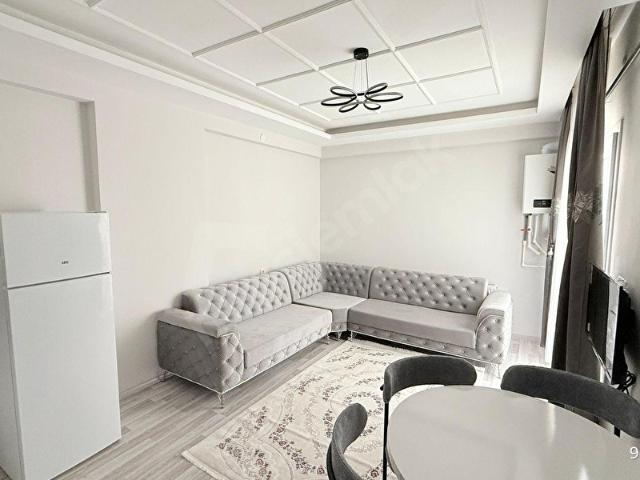HASTANENİN YANI SATILIK SIFIR EŞYALI 1+1 DAİRE İSBAY EMLAK'TA