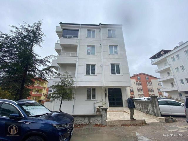 HASTAHANEYE YÜRÜME MESAFESİNDE KİRALIK EŞYALI SIFIR DAİRE !