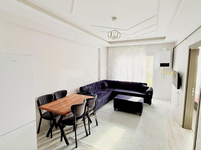 HASTAHANEYE ADIM MESAFEDE SIFIR EŞYALI KİRALIK 1+1 DAİRE