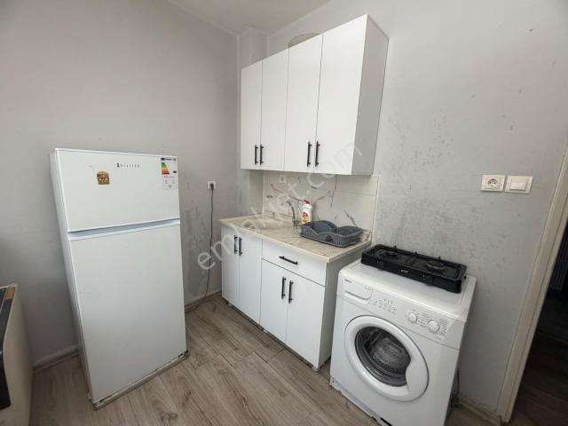 Hastahaneler Kavşağı Civarı 2+1 Eşyalı Kiralık Daire