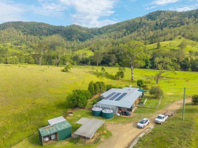 HASTINGS RIVER CATTLE COUNTRY