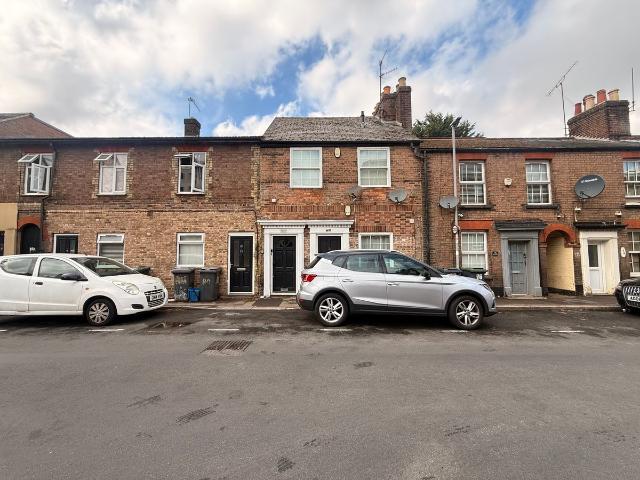 Hastings Street, Luton LU1, 1 bed flat to rent, £950 pcm | PrimeLocation