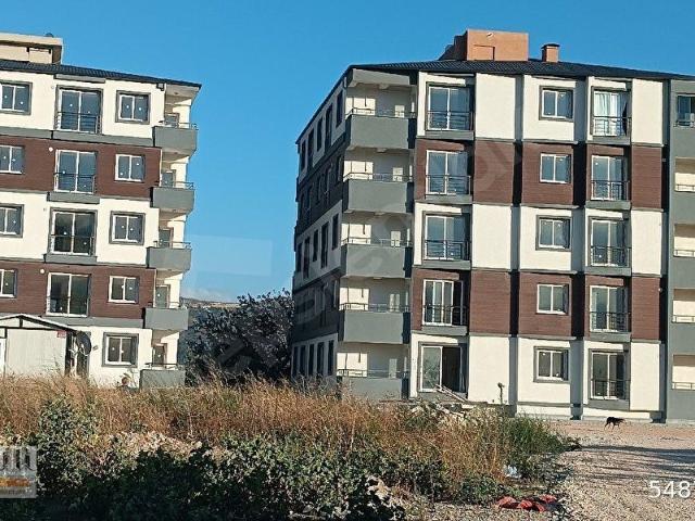 HAS ÇATI GAYRİMENKUL'DEN SATILIK DAYALI DÖŞELİ 2+1 AMERİKAN MUTFAK DAİRE