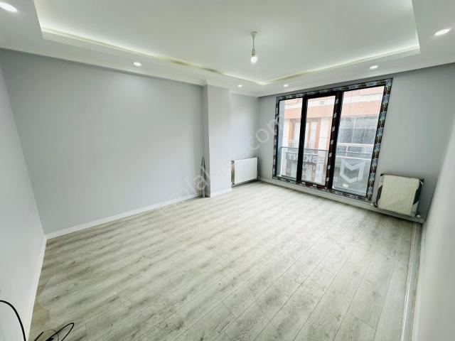 Has Seba'da Gültepe'de 3+1 120m2 Sıfır Asansörlü Teraslı Dubleks