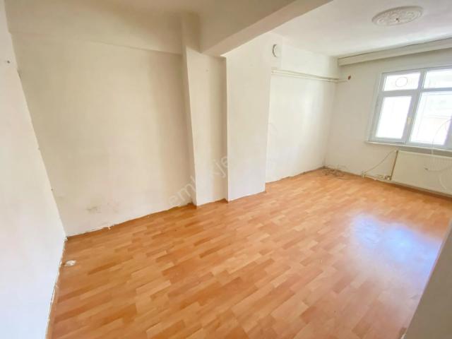 Has Seba'dan Tevfikbey Mh 2+1 85m2 3.kat Kiralık Daire