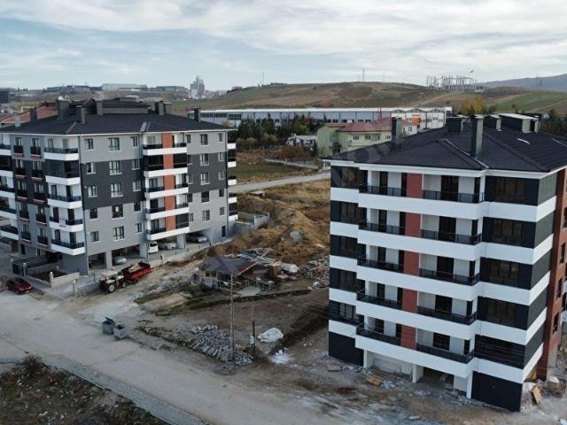 HASANOĞLANDA 4+1, ALTTAN ISITMALI,KAPALI GARAJLI SATILIK DAİRE