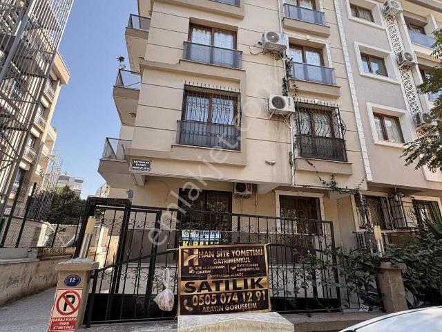 Hasanağa Bahçesi Yakını Vito Veteriner Yanı 1+1 Daire
