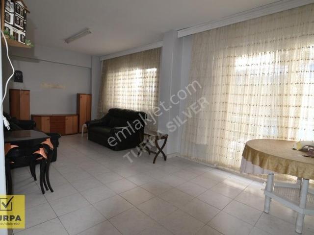 Hasanefendi Mah,gençlik Caddesi Üzerinde Satılık 3+1 Daire