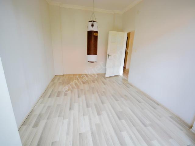 Hasanpaşa Mah'de 2+1 Balkonlu Bahçeli Kiralık Daire