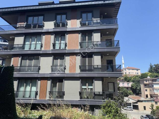 Hasbahçe Çengelköy Konutları 2+1 Kiralık Havuzlu Geniş Daire