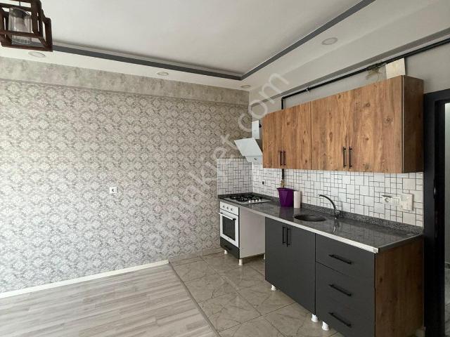 Hasbirlik Emlaktan Kiralık Eşyasız Daire