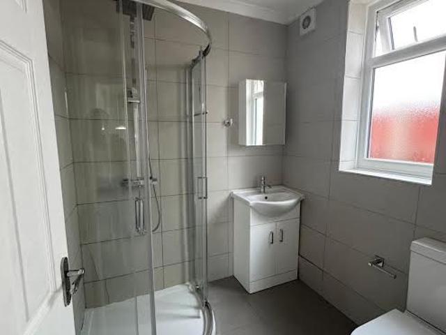 Haselbury Road, Edmonton N9, 4 bed semi detached house to rent, £2,600 pcm | PrimeLocation