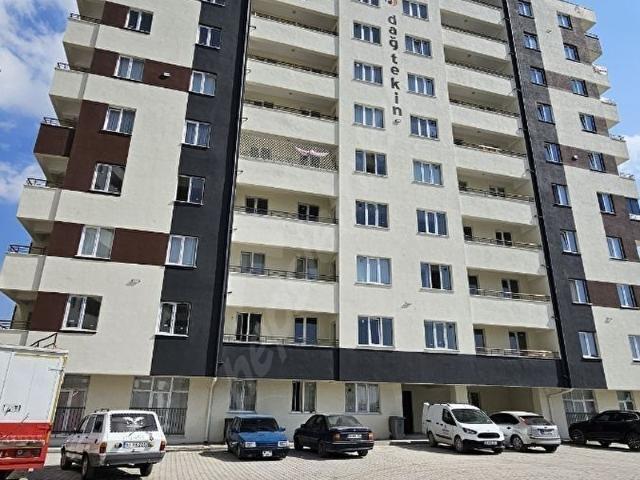 HASKAYA EMLAKBADE 6 KİRALIK 2+1 DAİRE