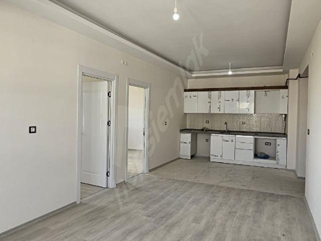 HASKAYA EMLAKBADE 6 KİRALIK 2+1 DAİRE