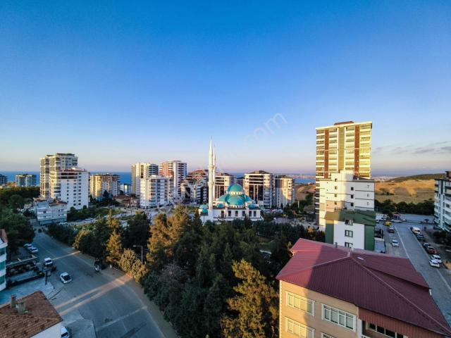 Hasköy De Site İçerisinde Deniz Manzalı Kiralık Eşyalı 3+1 Daire