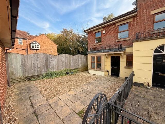 Haslam Hall Mews, Bolton, Greater Manchester BL1, 3 bed end terrace house to rent, £1,600 pcm | PrimeLocation