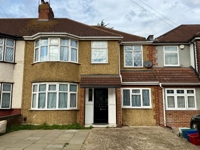 Haslemere Avenue, Hounslow TW5, 5 bed semi detached house to rent, £2,800 pcm | PrimeLocation