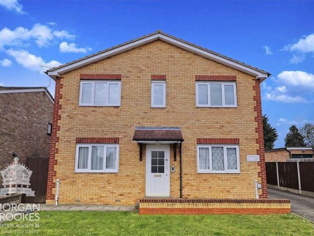 Haslemere Road, Wickford 1 bed apartment to rent £1,100 pcm £254 pw