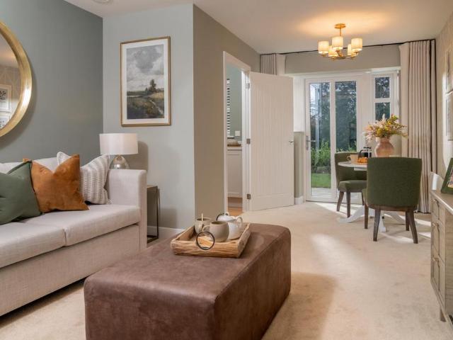 Haslemere Road, Liphook GU30 2 bed retirement property to rent £3,975 pcm £917 pw